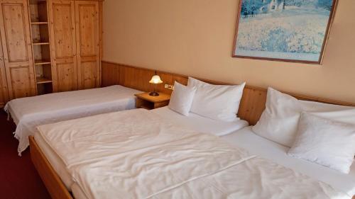 Apartamento Ferienwohnungen Am Kurpark