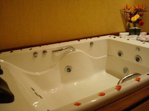 Hotel Resort Monte Das Oliveiras