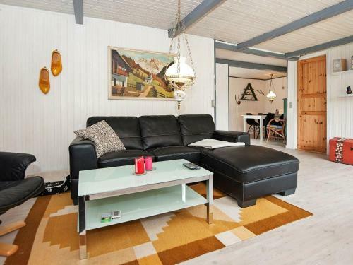 Two-bedroom Holiday Home In Hejls 11