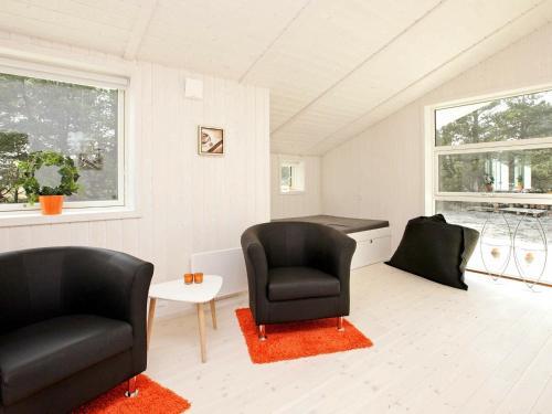 Two-bedroom Holiday Home In Oksb�l 13