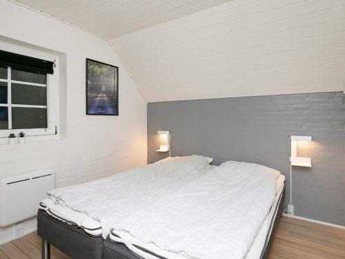 Six-bedroom Holiday Home In Ulfborg 4