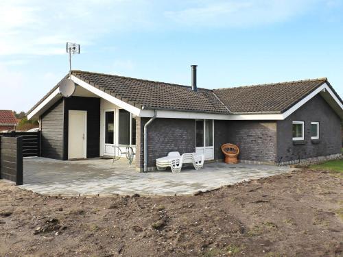 Holiday Home Vejers Strand IV
