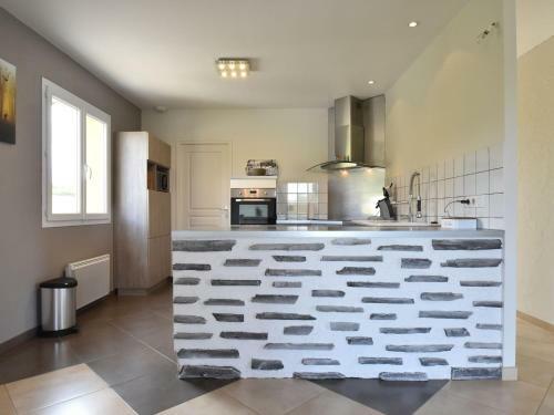 Modern Villa With Private Pool In Chatres