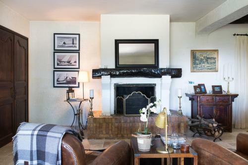 La Garde-freinet Villa Sleeps 8 Pool Air Con Wifi