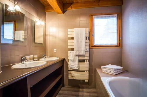 Chalet Hideaway 1