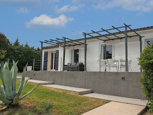 Modern Villa In Malves-en-minervois With Private Pool