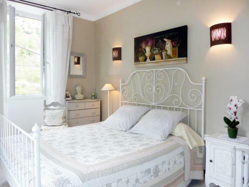 Holiday Home Le C�dre (Mbe101)