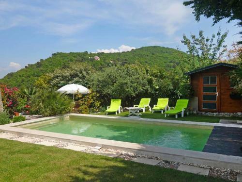 Holiday Home Le Ch�teau Mimet