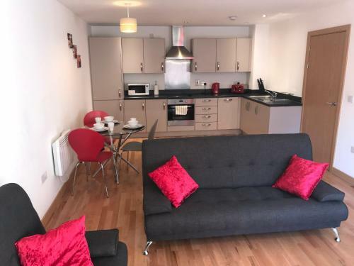 Apartamento Jo Cherrydown - Lovely City Centre Serviced Flat