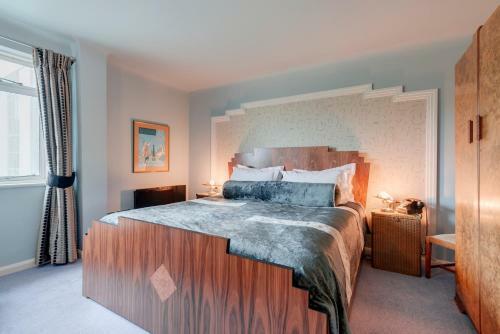 Burgh Island Hotel