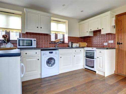 Holiday Home Bull Cottage