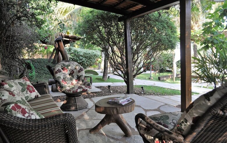 Hostal Pousada Flores Do Cerrado