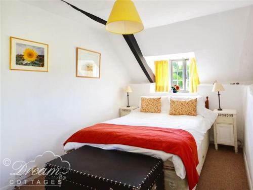 Little Berwick Cottage, Burton Bradstock