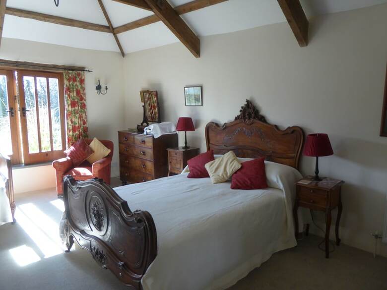 Bed & Breakfast Lower Tresmorn Farmhouse