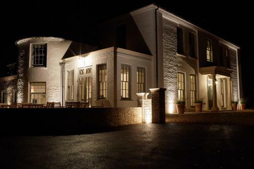 Bed & Breakfast The White House