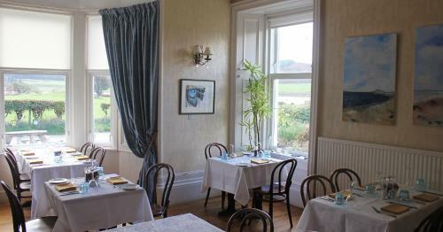 Colintraive Hotel