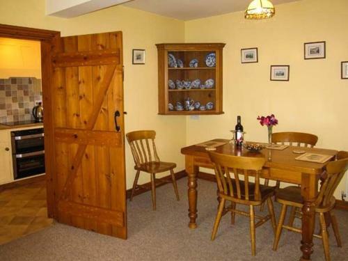 Swallow's Nest, Craven Arms