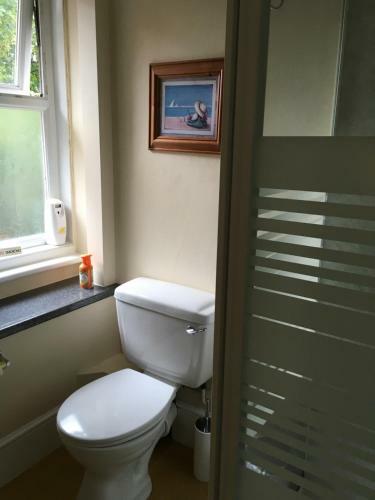 Hostal The Oak Tree Guest House