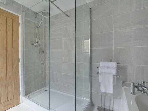 Modern Holiday Home In Hythe Kent With Terraces
