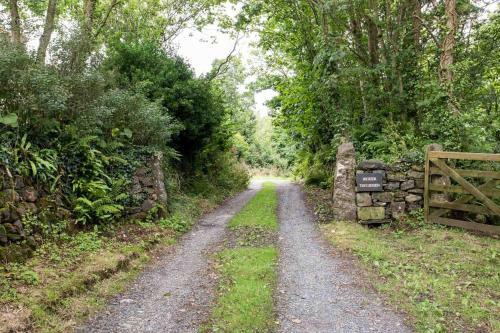 James' Cottage