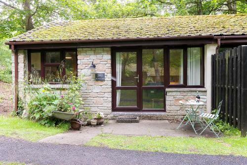 Cosy Woodland Home