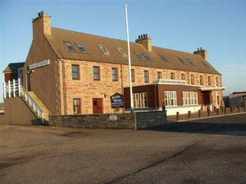 Hostal Sands Hotel