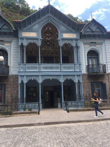 Hostal Guesthouse Borjomi Central Park