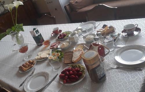 Hostal Retro House