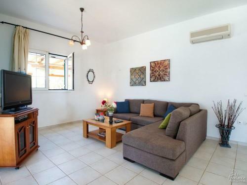 Kleismata Villa Sleeps 4