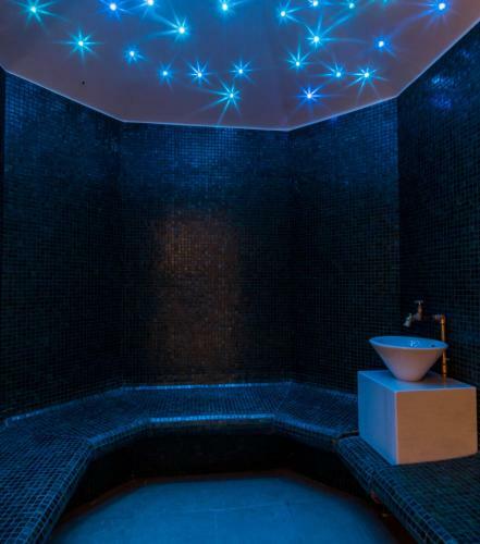 Alexakis Hotel & Spa
