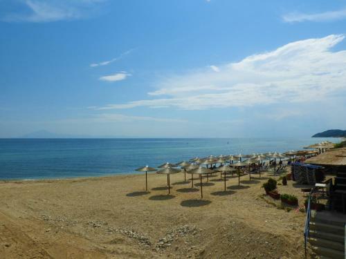 Apartments Vana Limenaria