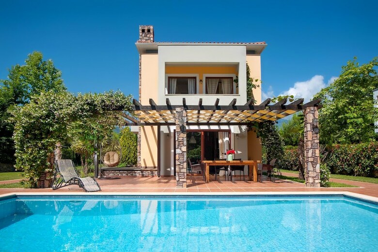 Olympus Villas