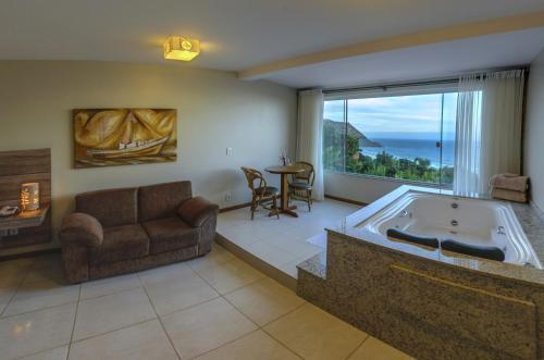 Hostal Pousada R�mora
