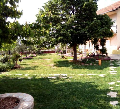 Kaja House Apartments