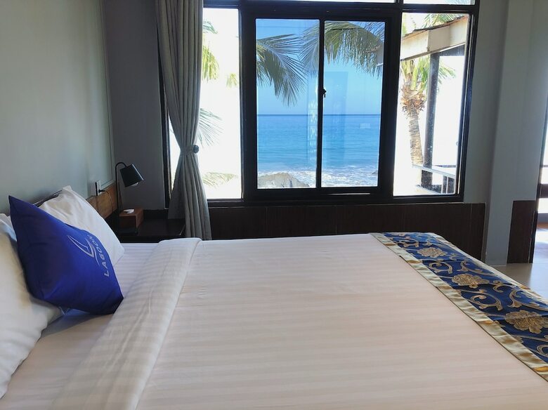 Hotel Lagoon Ngapali Beach Lodge