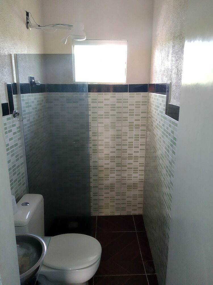 Hotel Oyo Pousada Fl�rida