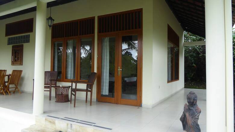 Hotel Rumah Kita