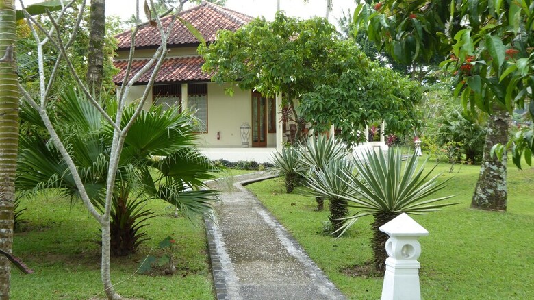 Hotel Rumah Kita