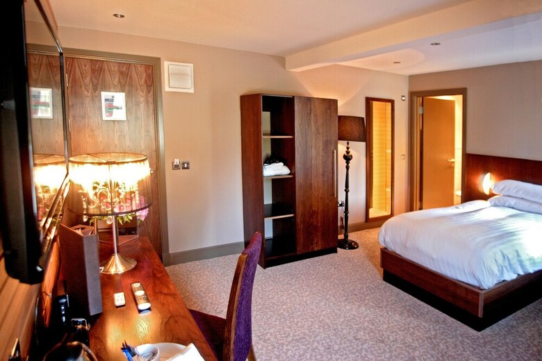 The Lynnhurst Hotel