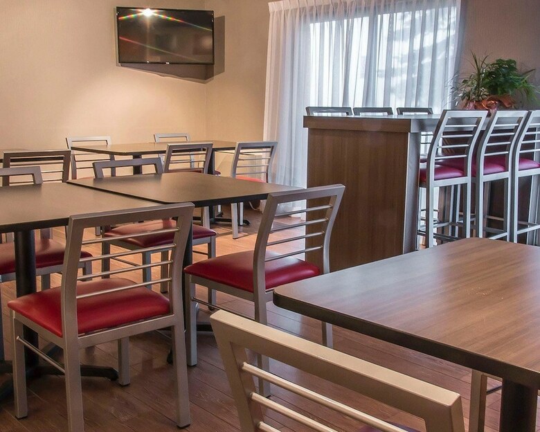 Hotel Comfort Inn