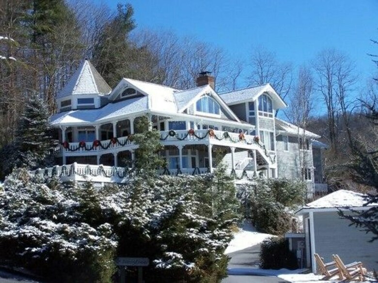 Innisfree Bed & Breakfast By-the-lake