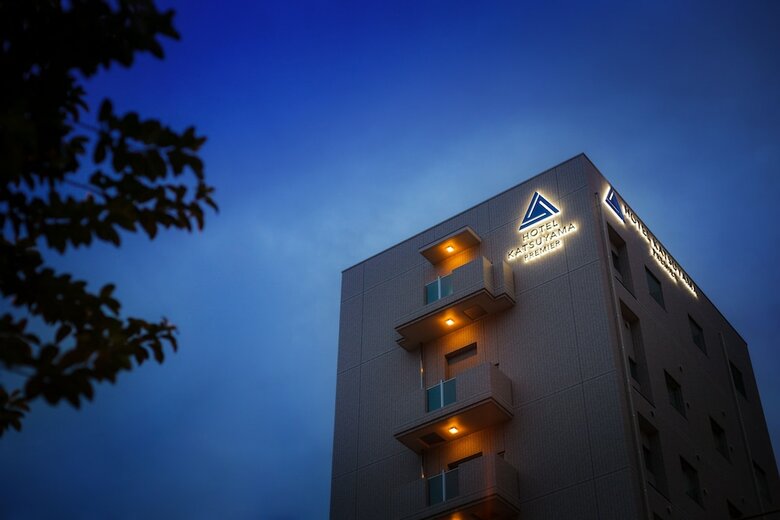 Hotel Katsuyama Premiere