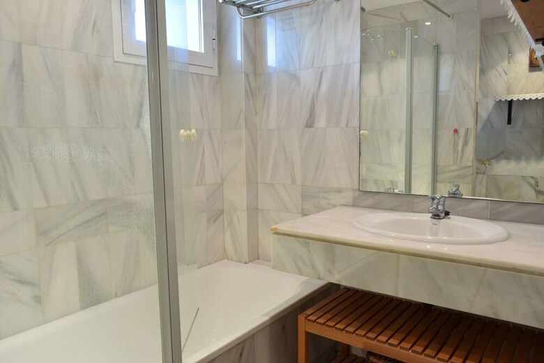 Apartamentos Y Casas Serinamar Marbella