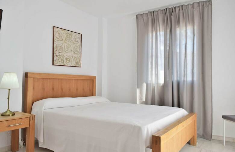 Apartamentos Y Casas Serinamar Marbella