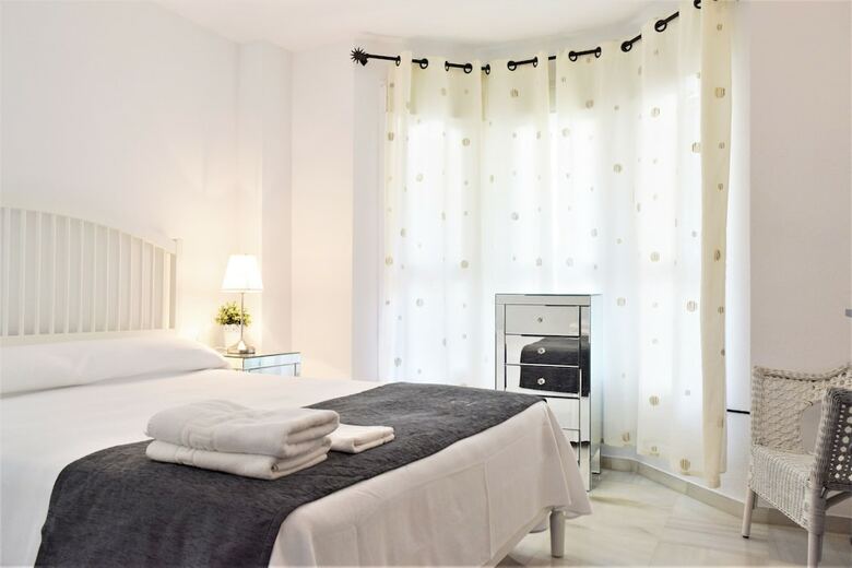 Apartamentos Y Casas Serinamar Marbella
