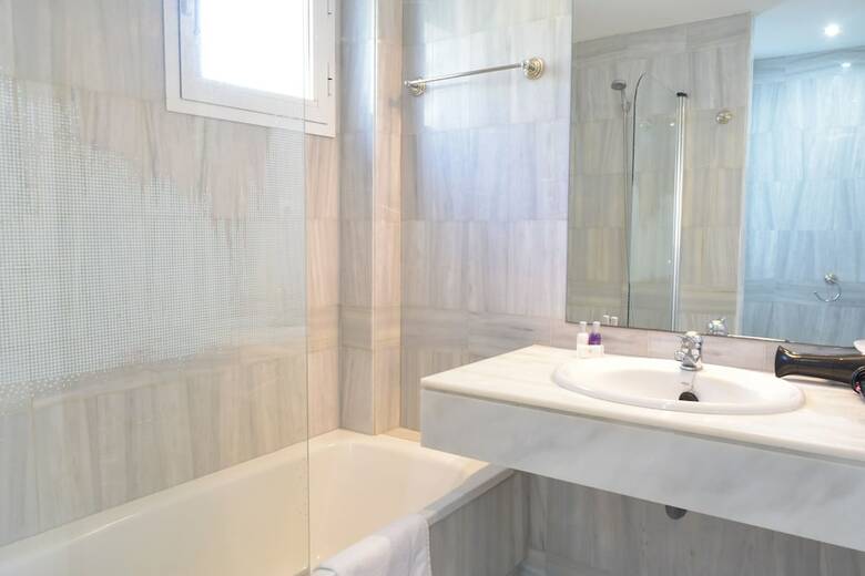 Apartamentos Y Casas Serinamar Marbella