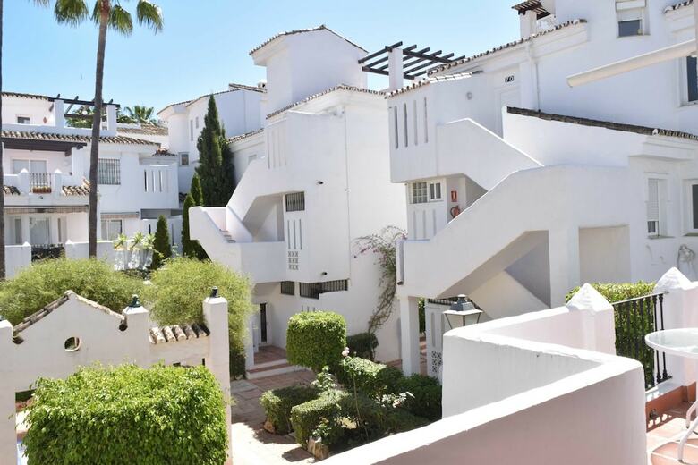 Apartamentos Y Casas Serinamar Marbella