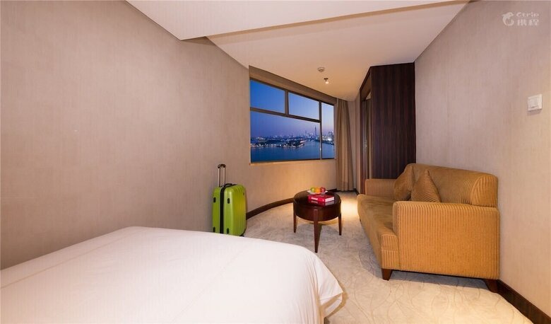 Nanjing Shuguang International Hotel