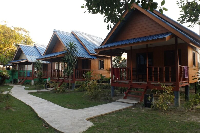 Hotel Lanta Sunny House
