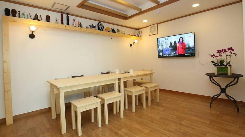 Hotel Chacharang Guesthouse
